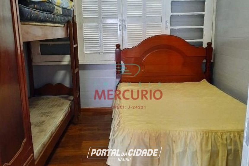 Ch&aacute;cara &agrave; venda - 120m&sup2; - Vale do Igap&oacute;