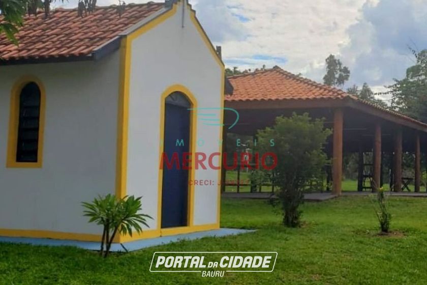 Ch&aacute;cara &agrave; venda - 24000m&sup2; - Piratininga