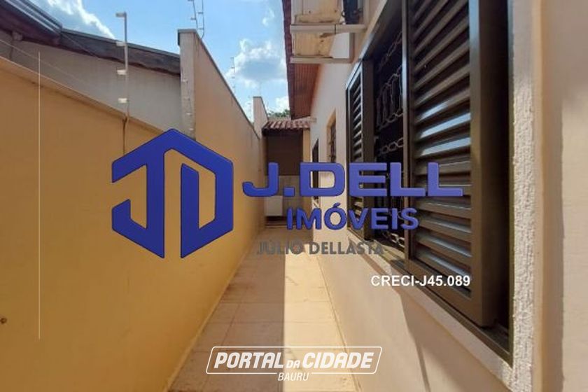 Casa &agrave; venda - 240m&sup2; - Jardim Terra Branca
