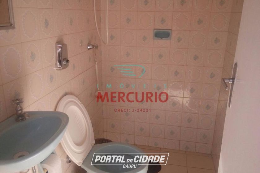 Casa &agrave; venda - 235m&sup2; - Centro