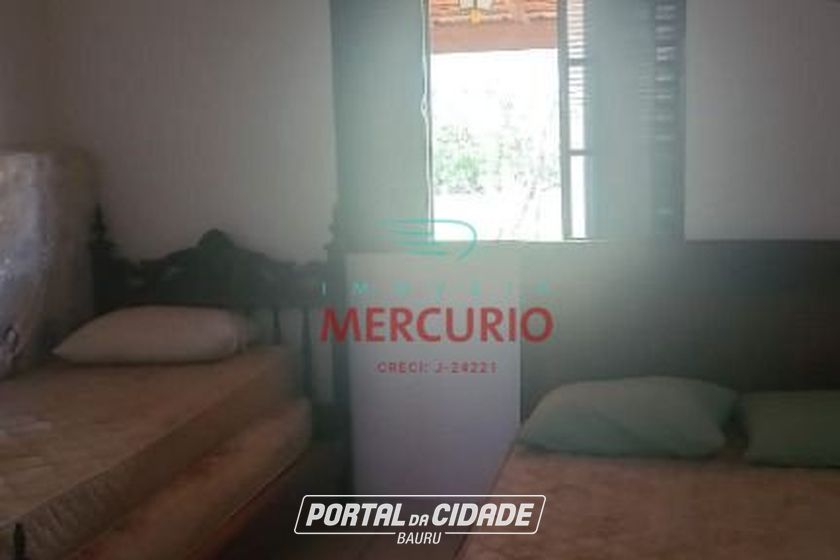 S&iacute;tio &agrave; venda - 180m&sup2; - Centro