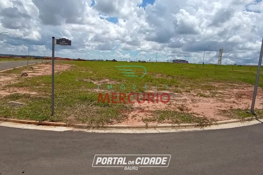 Terreno &agrave; venda - 330m&sup2; - Residencial Guestier