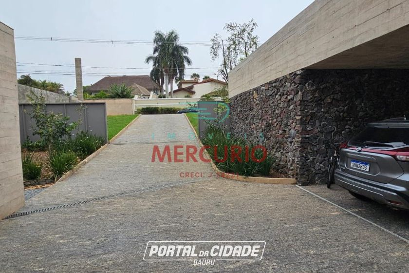 Casa &agrave; venda - 316m&sup2; - Jardim Shangri-L&aacute;