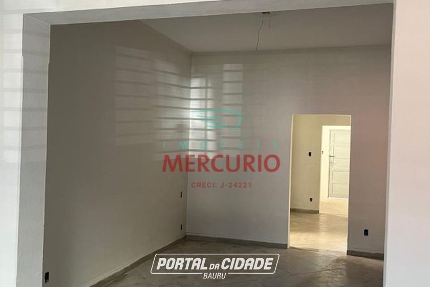 Casa &agrave; venda - 400m&sup2; - Centro