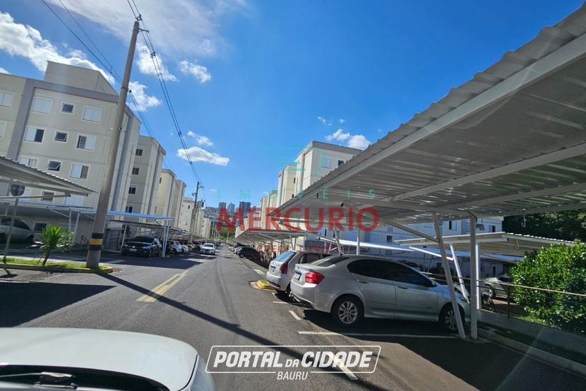 Apartamento &agrave; venda - 55m&sup2; - Vila Serr&atilde;o
