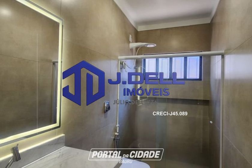 Casa &agrave; venda - 420m&sup2; - Estoril