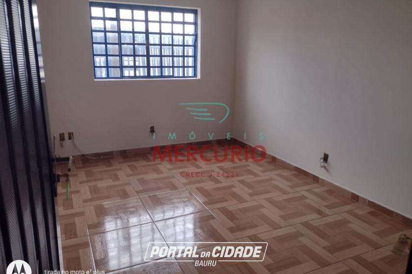 Sal&atilde;o Comercial para alugar - 275m&sup2; - Centro