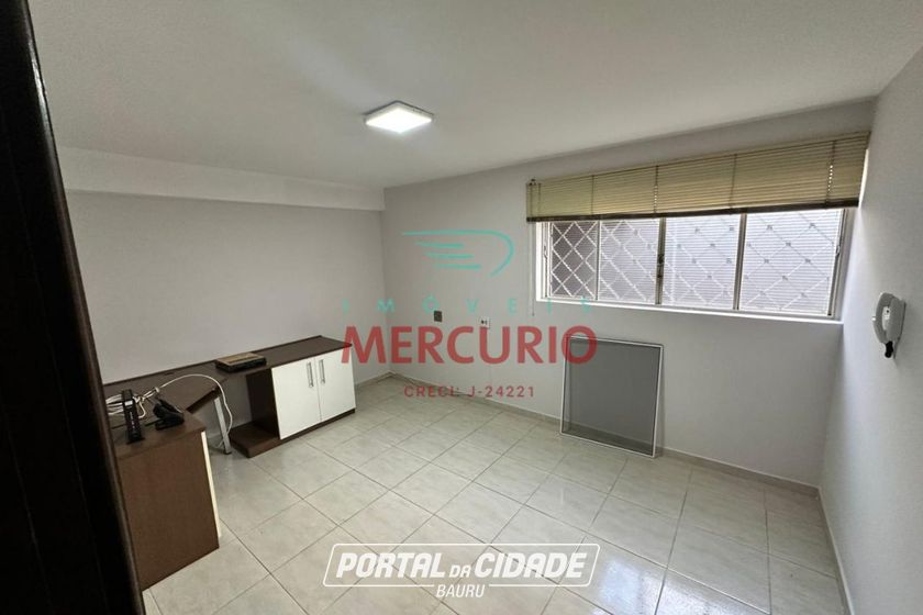 Casa &agrave; venda - 2m&sup2; - Vila Falc&atilde;o