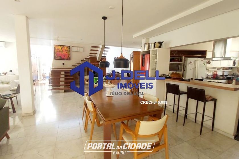 Casa &agrave; venda - 952m&sup2; - Serrao