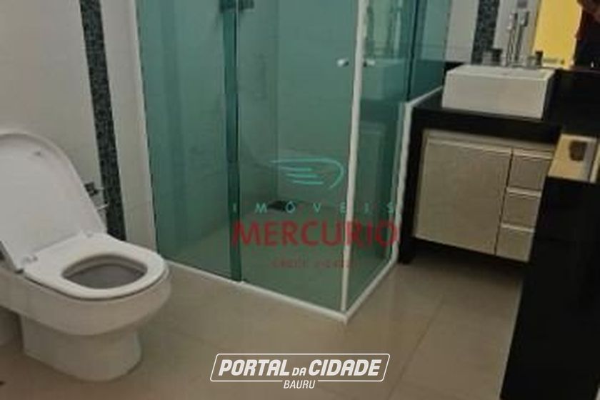 Casa &agrave; venda - 550m&sup2; - Vila Mesquita