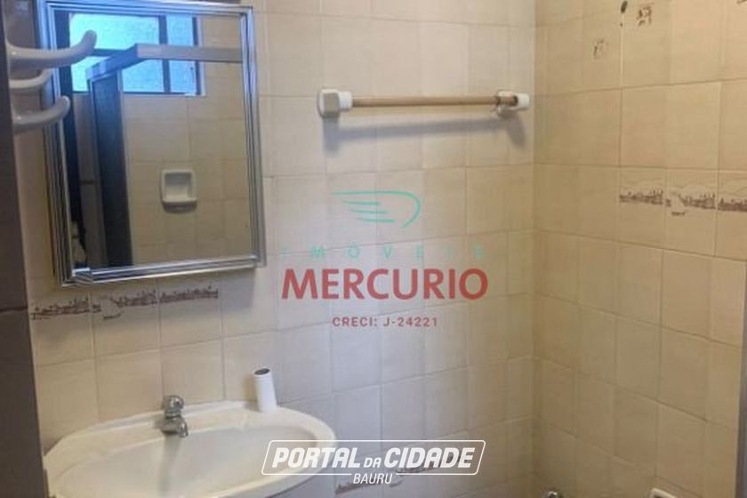 Casa para alugar - 200m&sup2; - Centro