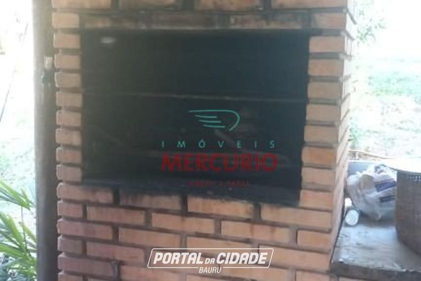Ch&aacute;cara &agrave; venda - 100m&sup2; - &Aacute;rea Rural de Agudos