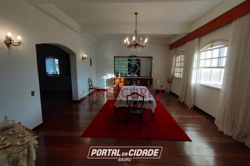 Casa &agrave; venda - 729m&sup2; - Jardim Shangri-L&aacute;