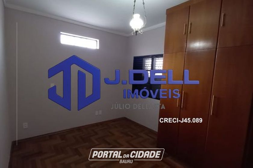 Casa &agrave; venda - 200m&sup2; - Vila Camargo