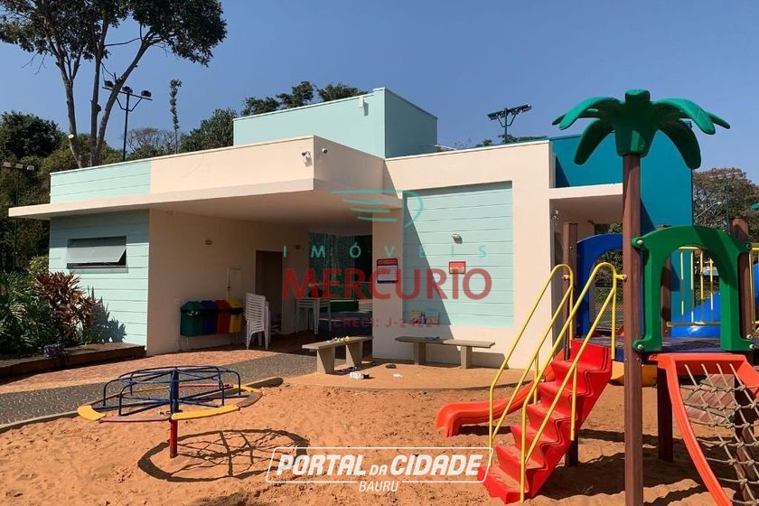 Casa &agrave; venda - 350m&sup2; - Vila Avia&ccedil;&atilde;o
