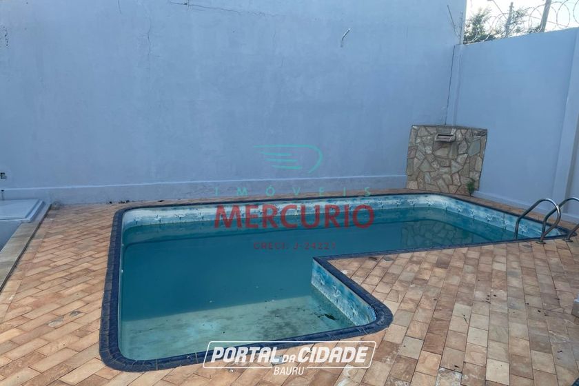 Casa &agrave; venda - 350m&sup2; - Santa F&eacute;
