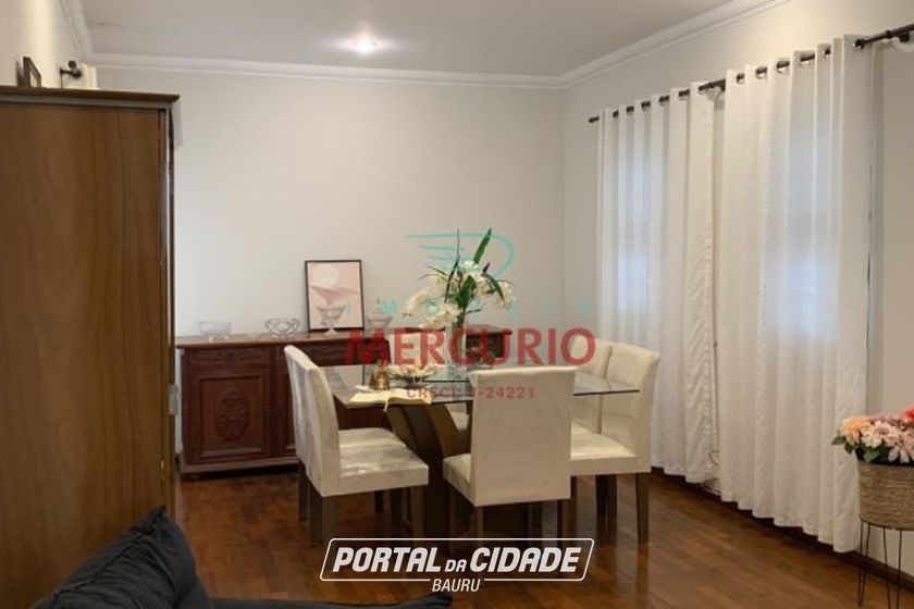 Casa &agrave; venda - 144m&sup2; - Centro