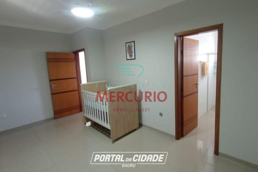 Casa &agrave; venda - 295m&sup2; - Jardim Silvestri II