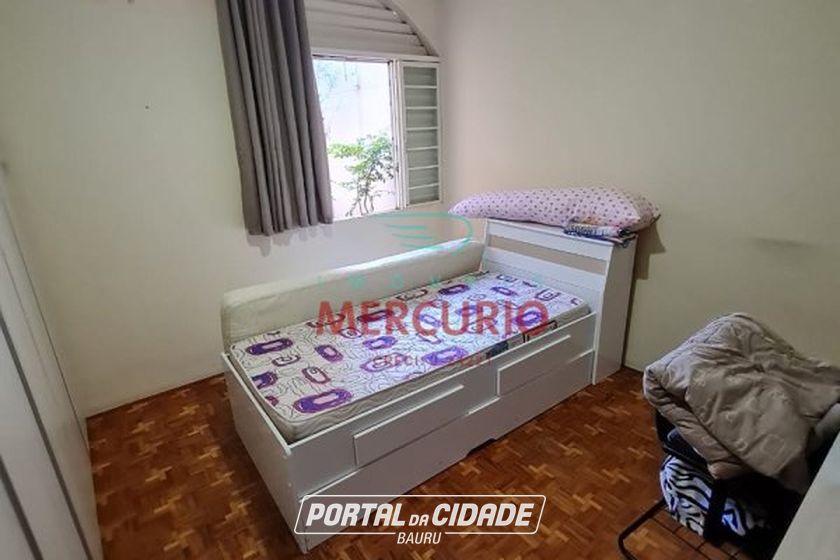 Casa &agrave; venda - 210m&sup2; - Vila Nova Cidade Universit&aacute;ria