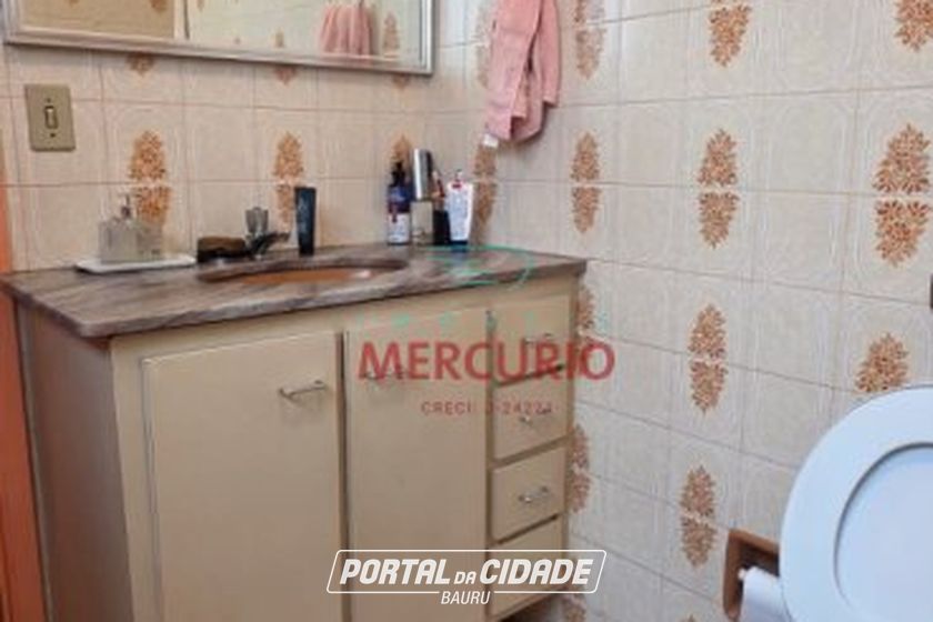 Sobrado &agrave; venda - 243m&sup2; - Vila Altin&oacute;polis