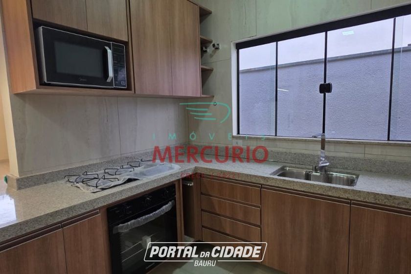 Casa &agrave; venda - 200m&sup2; - Morada Do Sol