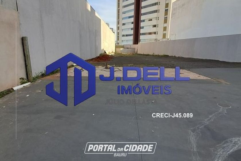 Terreno &agrave; venda - 700m&sup2; - Aviacao
