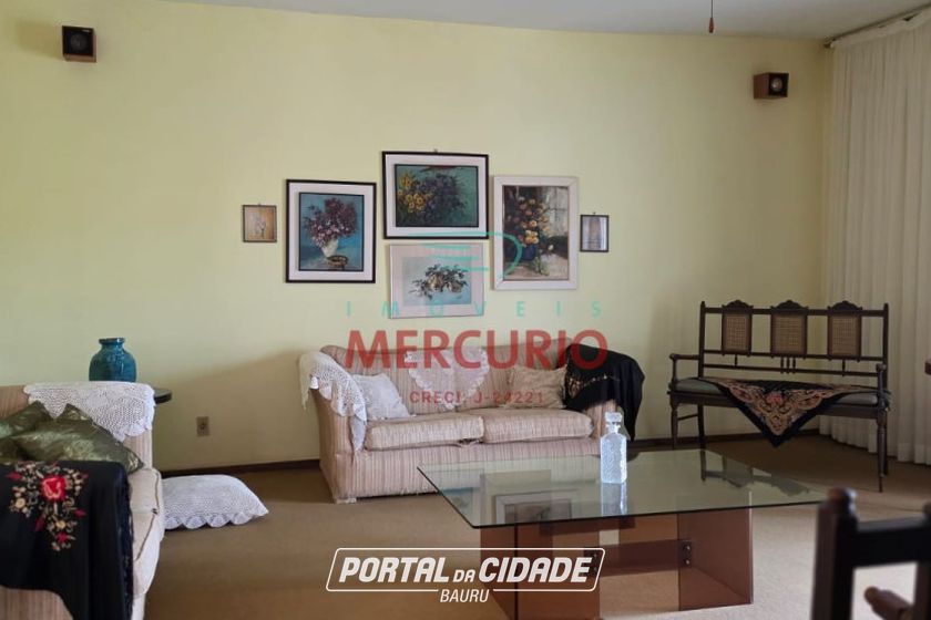 Casa &agrave; venda - 325m&sup2; - Quinta da Bela Olinda