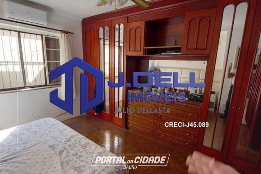 Casa &agrave; venda - 538m&sup2; - Vila Guedes de Azevedo
