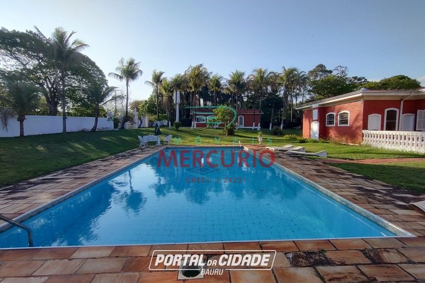 Casa &agrave; venda - 729m&sup2; - Jardim Shangri-L&aacute;