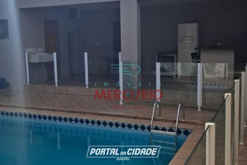 Casa &agrave; venda - 616m&sup2; - Jardim Santana