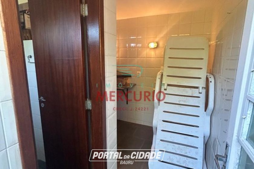 Ch&aacute;cara &agrave; venda - 236m&sup2; - Condom&iacute;nio Real Village