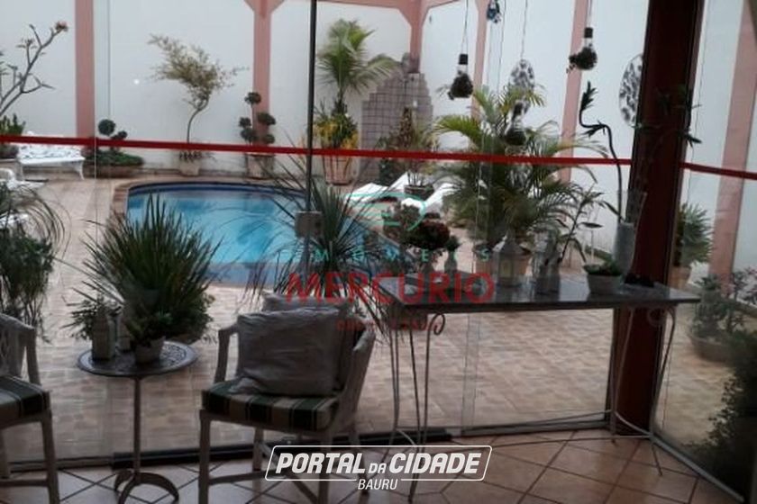 Casa &agrave; venda - 259m&sup2; - Jardim Estoril IV