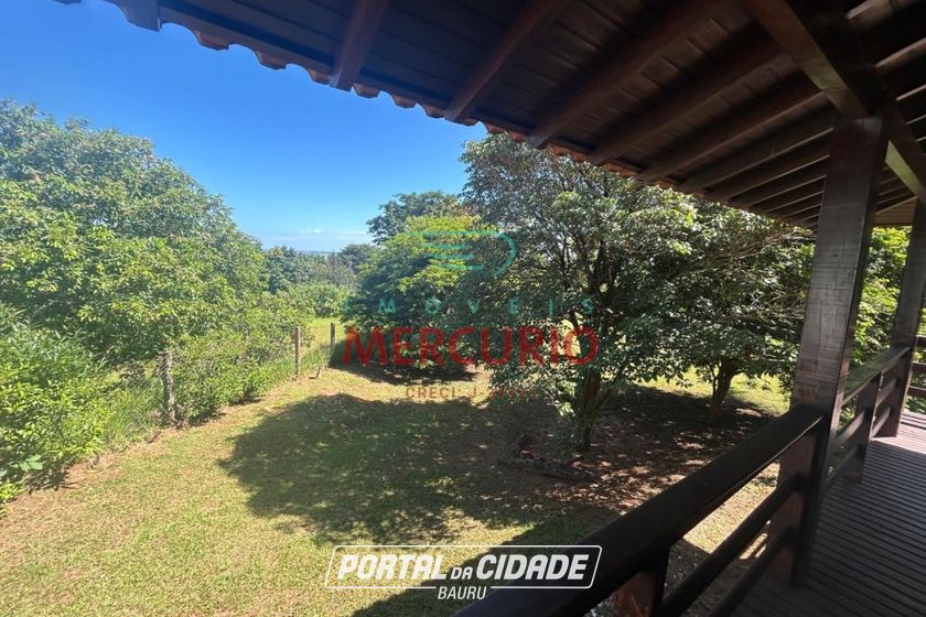 Ch&aacute;cara &agrave; venda - 236m&sup2; - Condom&iacute;nio Real Village