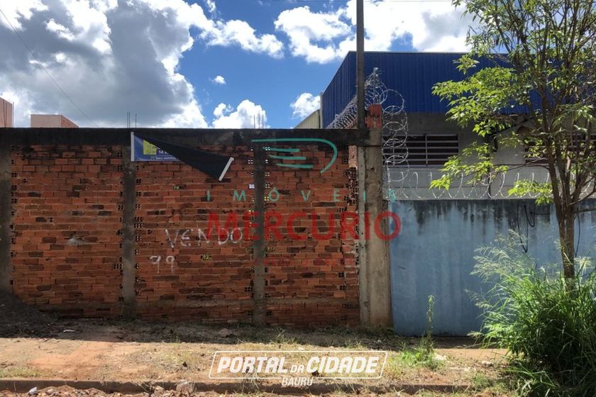 Terreno &agrave; venda - 252m&sup2; - Vila Industrial