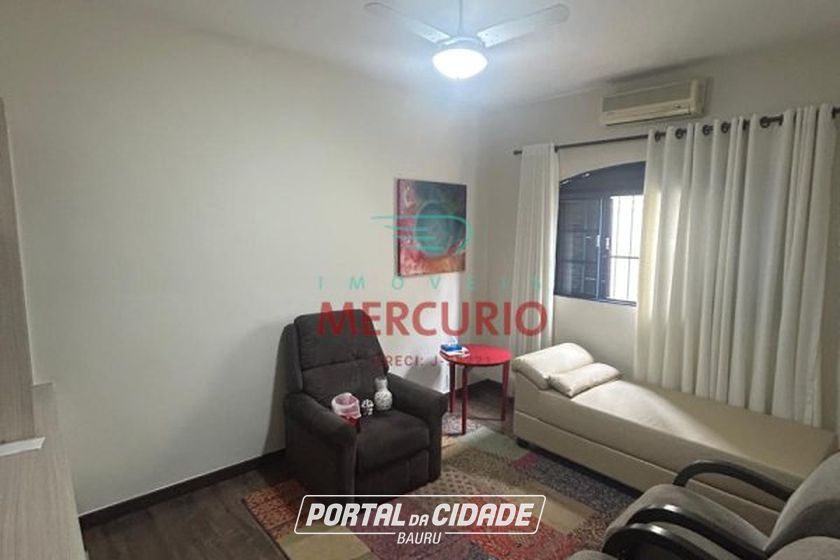 Casa &agrave; venda - 130m&sup2; - Vila Nova Cidade Universit&aacute;ria