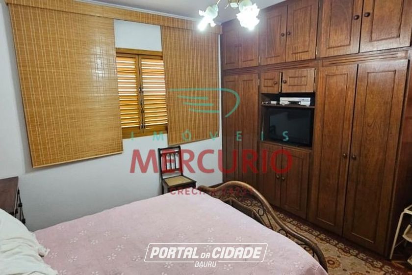 Casa &agrave; venda - 370m&sup2; - Jardim Brasil