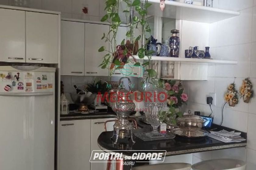 Casa &agrave; venda - 259m&sup2; - Jardim Estoril IV