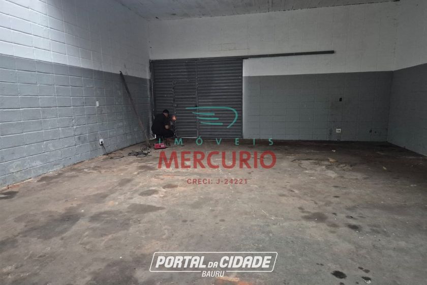 Sal&atilde;o Comercial &agrave; venda - 150m&sup2; - Jardim da Grama