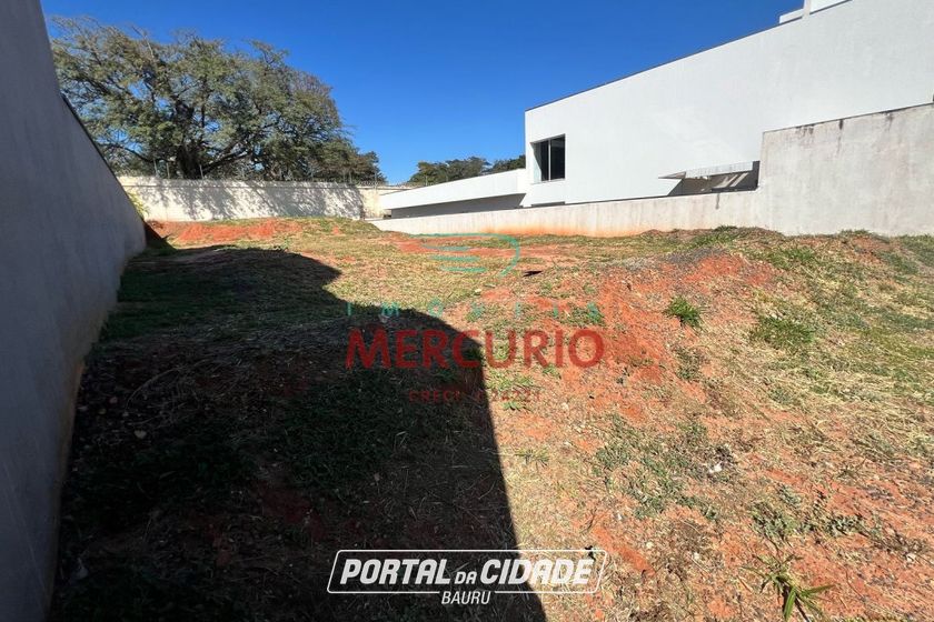 Terreno &agrave; venda - 636m&sup2; - Jardim Shangri-L&aacute;