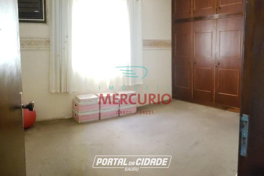 Casa &agrave; venda - 340m&sup2; - Vila Santa Tereza