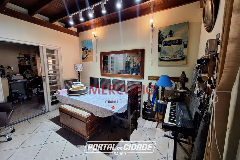 Casa &agrave; venda - 375m&sup2; - Vila Nova Santa Clara