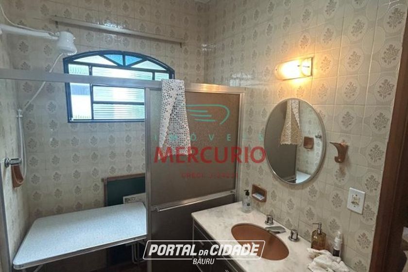 Casa &agrave; venda - 130m&sup2; - Vila Nova Cidade Universit&aacute;ria