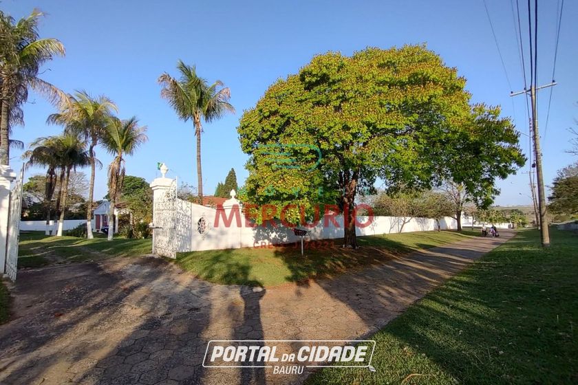 Casa &agrave; venda - 729m&sup2; - Jardim Shangri-L&aacute;