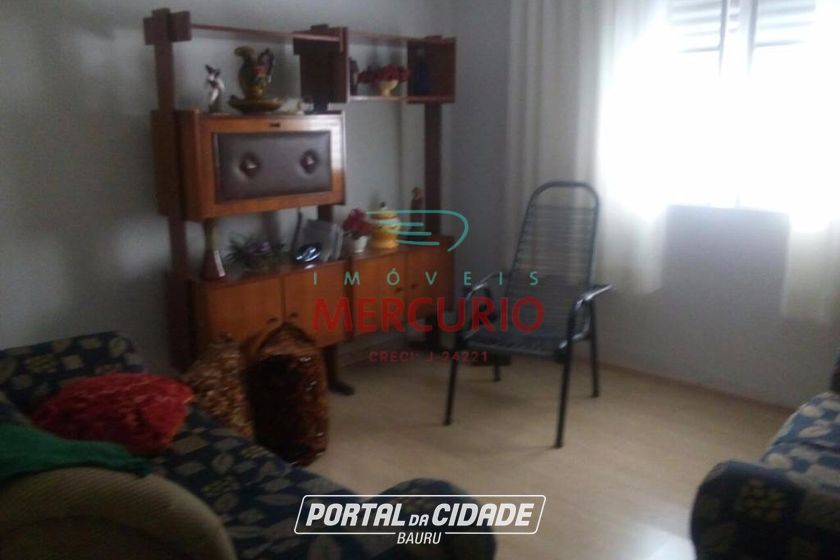 Casa &agrave; venda - 235m&sup2; - Centro