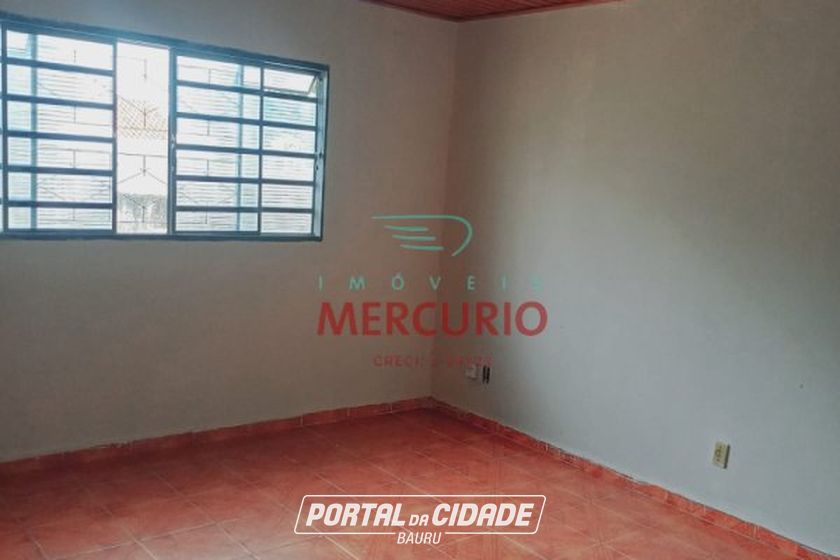 Casa &agrave; venda - 200m&sup2; - N&uacute;cleo Habitacional Vereador Edson Francisco da Silva