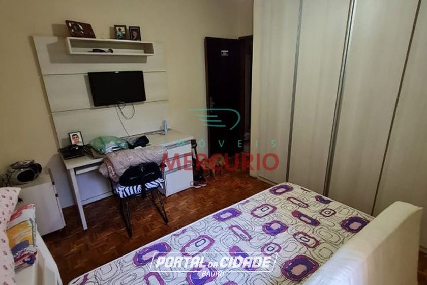 Casa &agrave; venda - 210m&sup2; - Vila Nova Cidade Universit&aacute;ria
