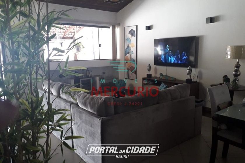 Casa &agrave; venda - 170m&sup2; - Vila Universit&aacute;ria