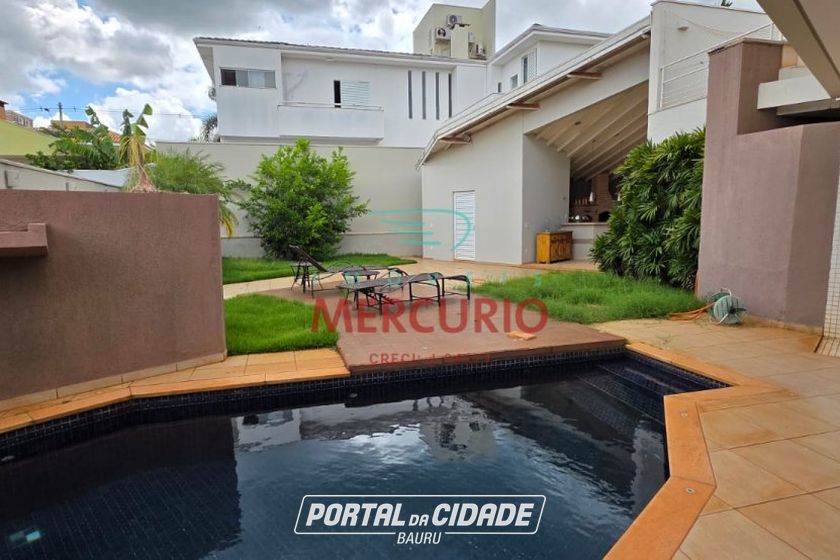 Casa &agrave; venda - 450m&sup2; - Vila Avia&ccedil;&atilde;o