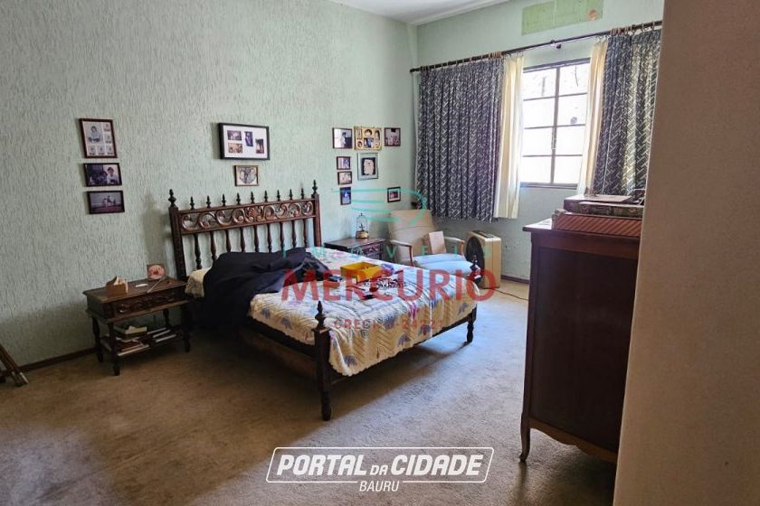 Casa &agrave; venda - 669m&sup2; - Vila Silva Pinto