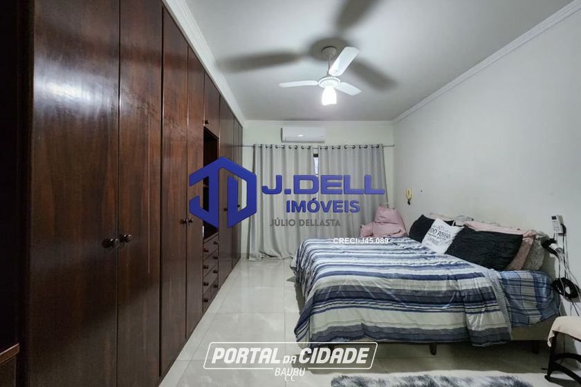 Casa &agrave; venda - 363m&sup2; - Niponica
